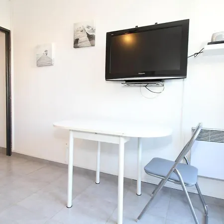 Avec Jardinet, Proche Thermes, Wi-fi, Clim - - Fr-1-553-120 Apartment *